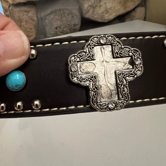 Turquoise accent Leather Belt Size 34 - Picture 9 of 14